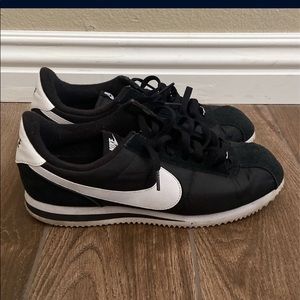 Nike Cortez